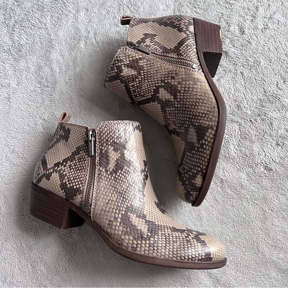 Lucky Brand Basel Bootie Chinchilla Slither Snake Embossed Reptile Leather Zip - Picture 1 of 14